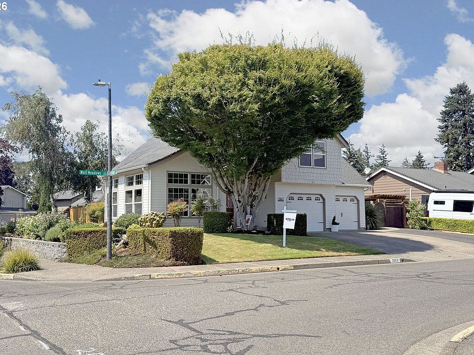 1st image of 2904 Wolf Meadows Ln