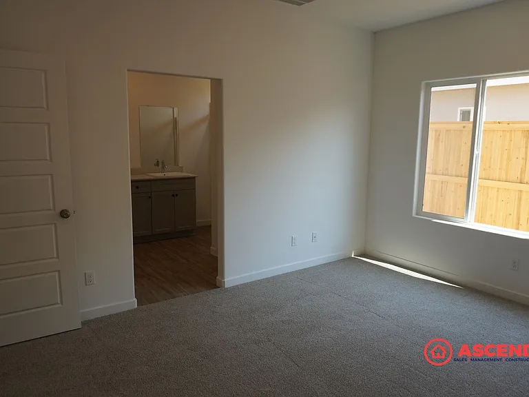 9618 Greenwood Glen Ln — Photo 18