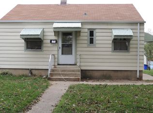 3756 S 15th St, Milwaukee, WI 53221
