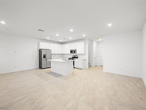 3rd image of 358 Francis Peak Dr