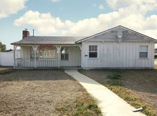 902 E Elm St, Brea, CA 92821