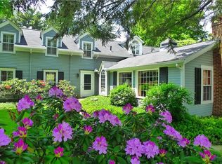 7090 Waite Hill Rd, Waite Hill, OH 44094