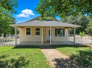 6594 Clear View Dr, Anderson, CA 96007