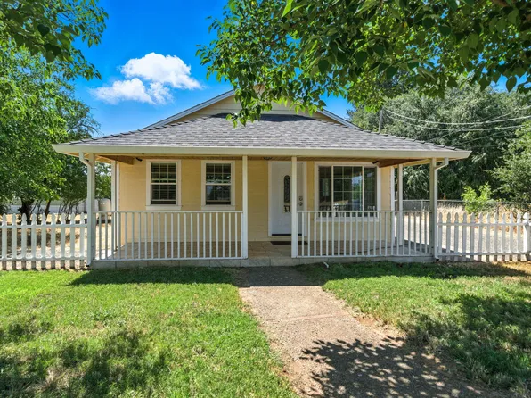 6594 Clear View Dr, Anderson, CA 96007