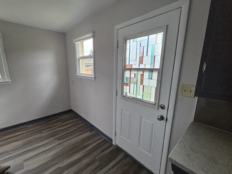 1242 Zephyr St #1242 — Photo 11