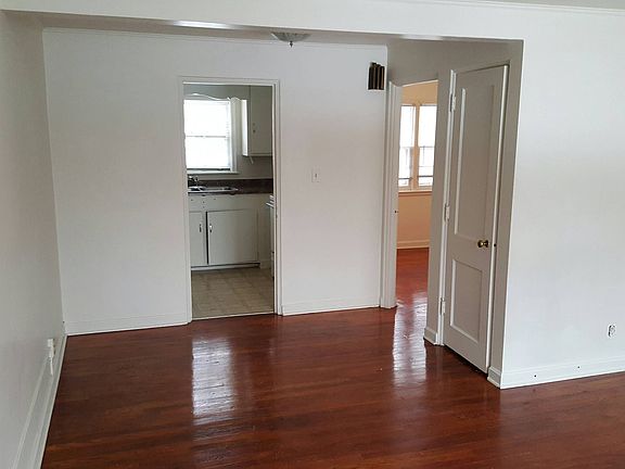 2nd image of 2026 S Cotner Blvd