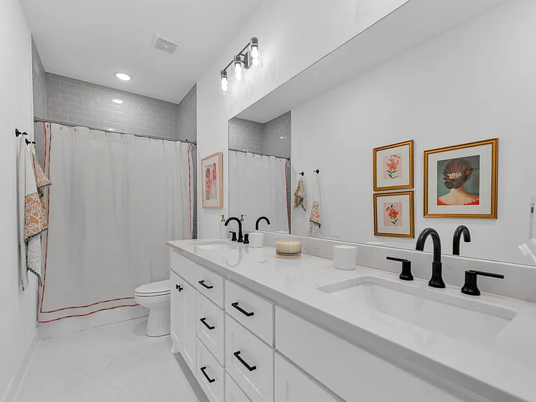 2047 E Little Crew Dr — Photo 18