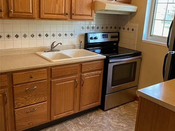 4th image of 2509 Oakley Ave