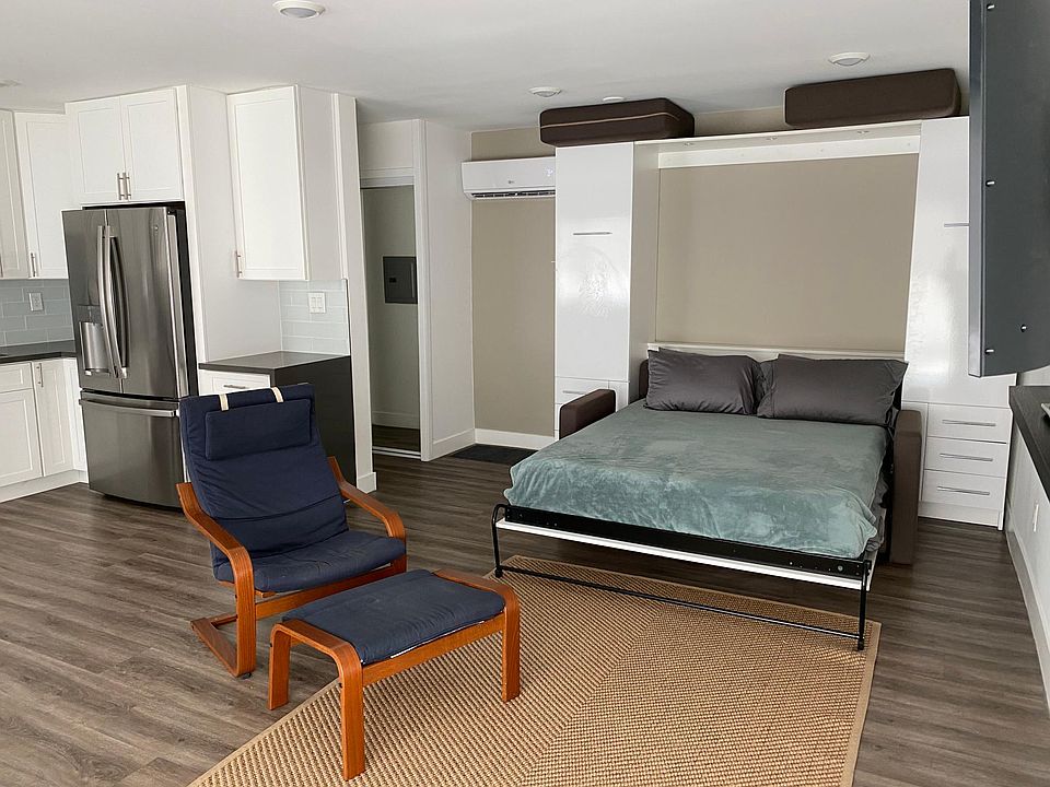 1st image of 1527 Granville Ave #4G