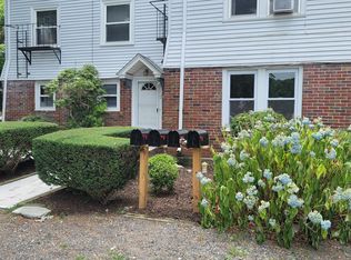 2 Thornton Ave UNIT 1, Smithfield, RI 02917