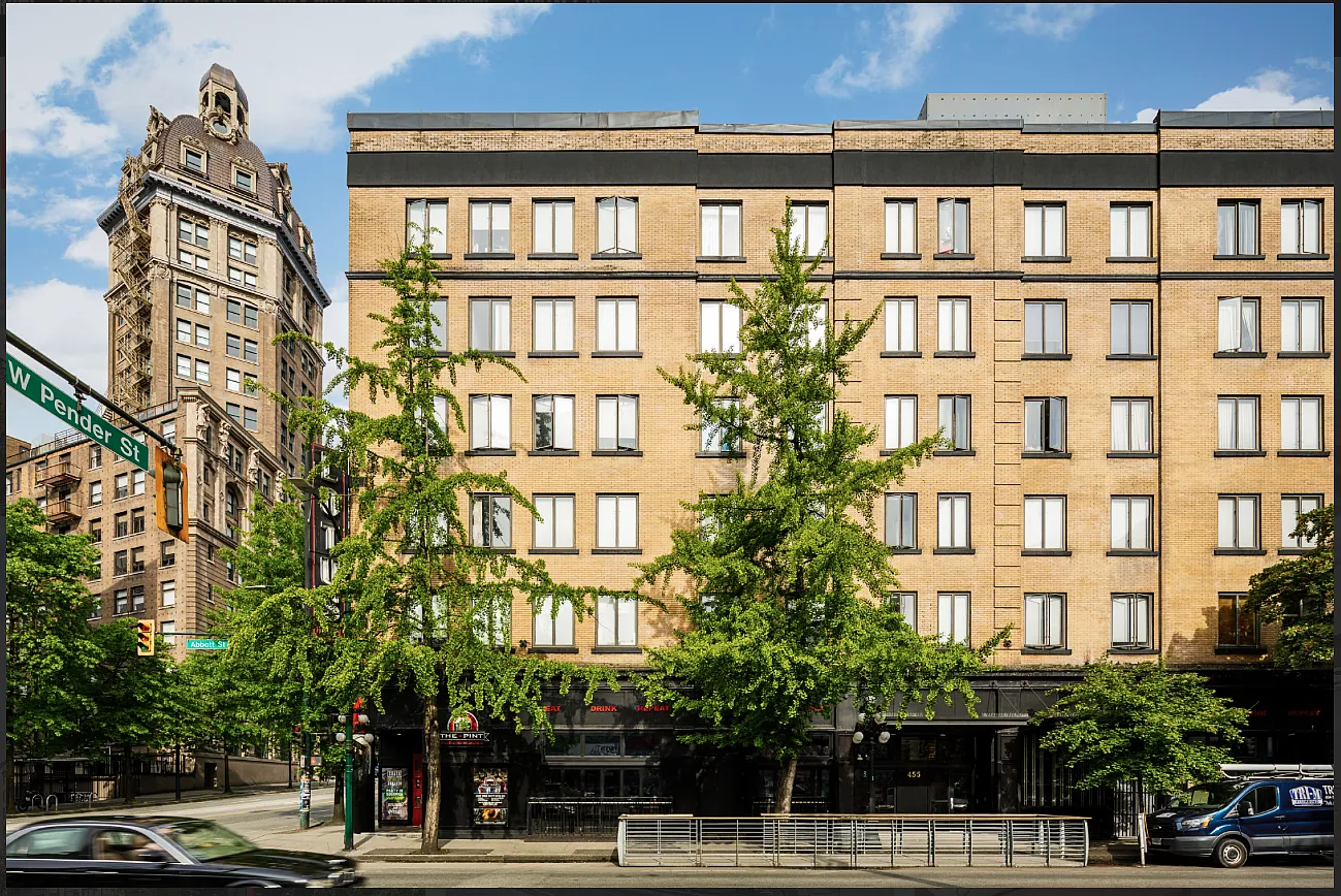 ALMA Gastown - 455 Abbott Street — Photo 2