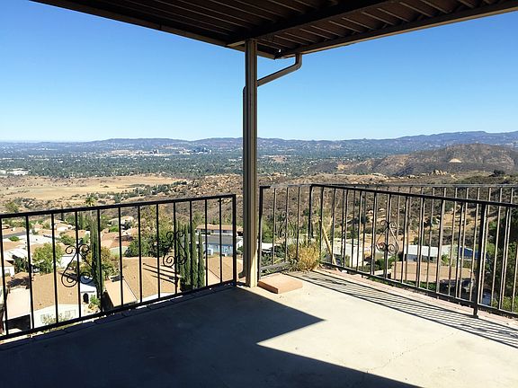 3rd image of 24425 Woolsey Canyon Rd Spc 179