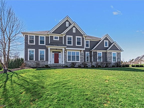 2nd image of 3797 Stewart Ct