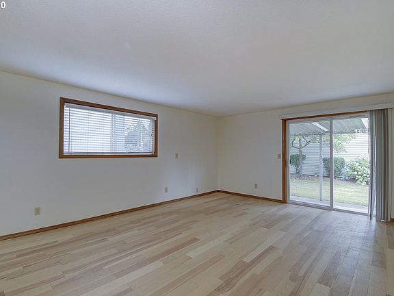 4th image of 4004 Gibbons St