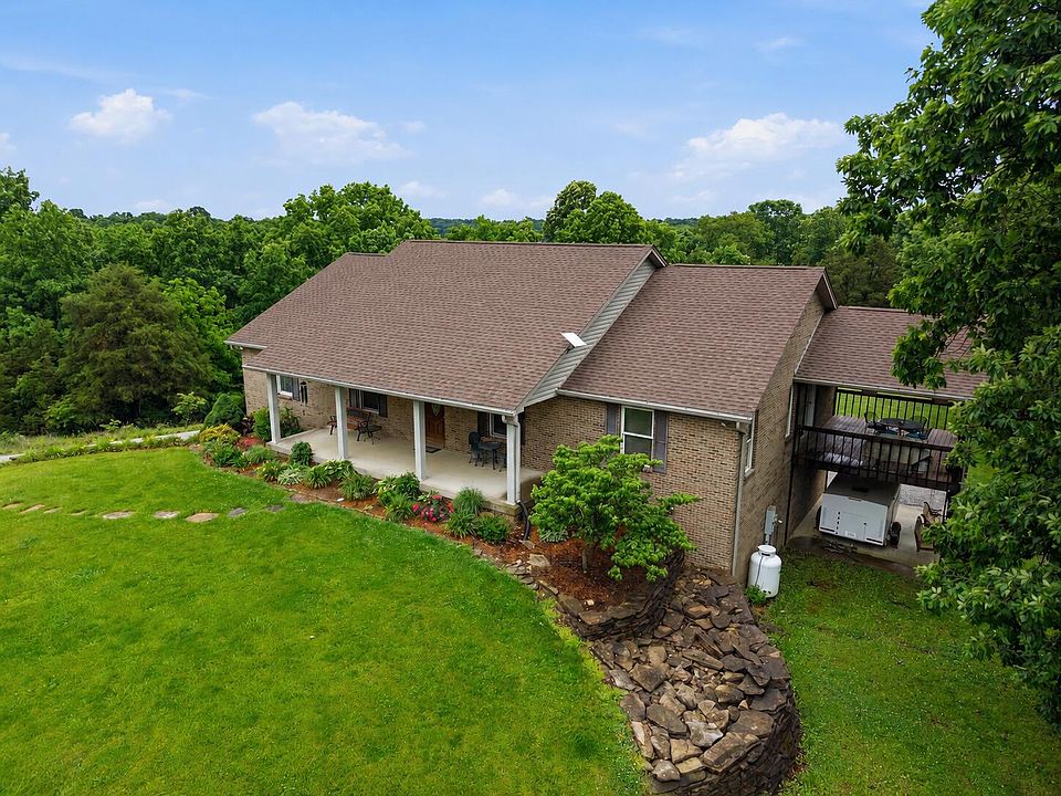 1st image of 863 Mink Run Rd