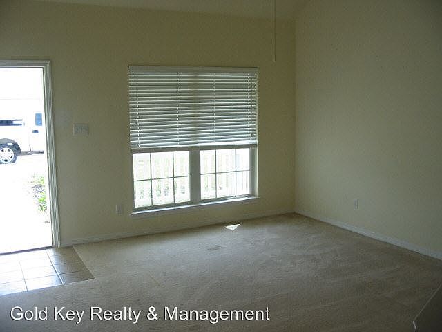 1st image of 21110 Sweet River Ln