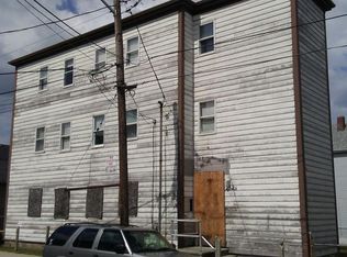 252 Wade St, Fall River, MA 02721