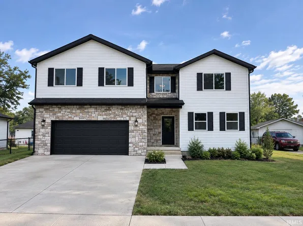 318 W 1st St, Mulberry, IN 46058