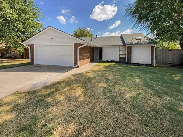 612 Crestview, Edmond, OK 73012