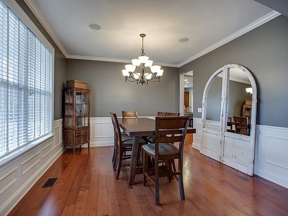 4th image of 213 Verde Meadow Dr