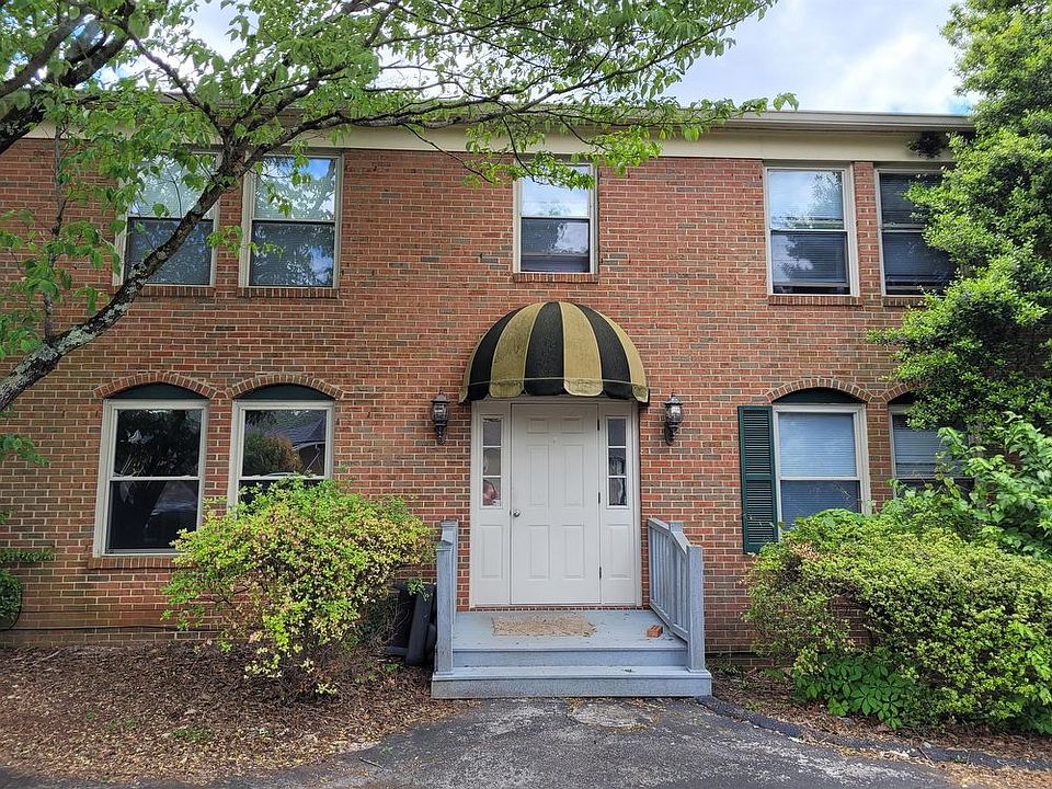 1st image of 805 Flanders Ln APT 7