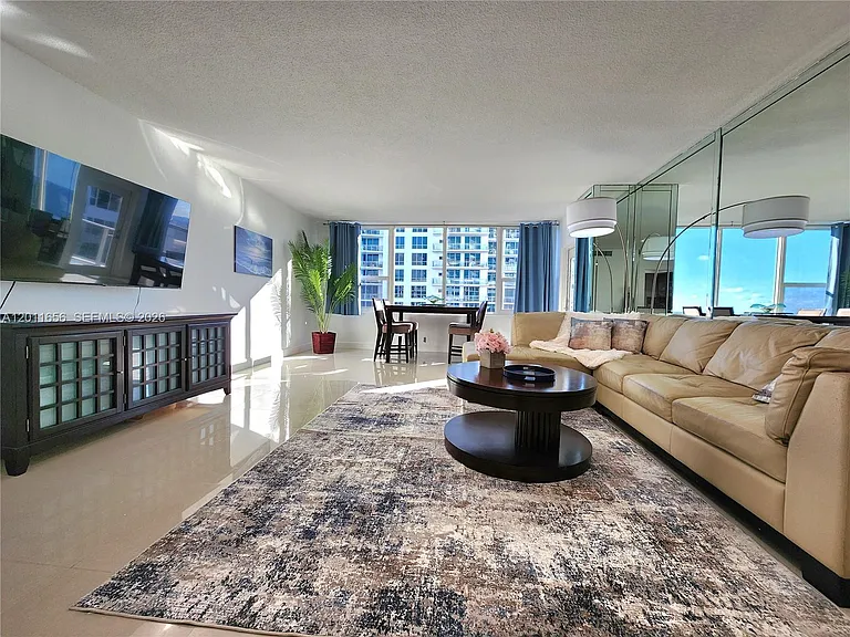 3505 S Ocean Dr #1217 — Photo 7