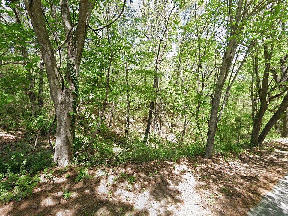 1st image of 18 Stoneykirk Ln