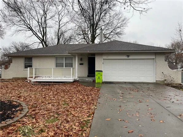 517 Stacey Dr, Belton, MO 64012