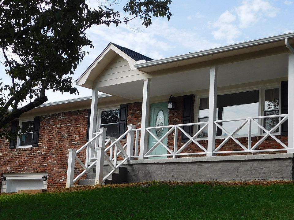 1st image of 1013 Weymouth Ln