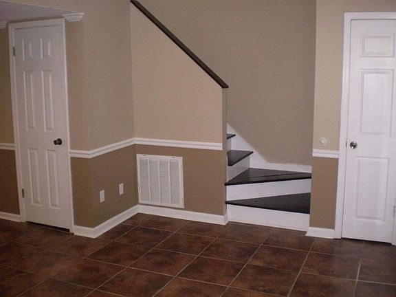 3rd image of 510 E Gillespie St APT E28