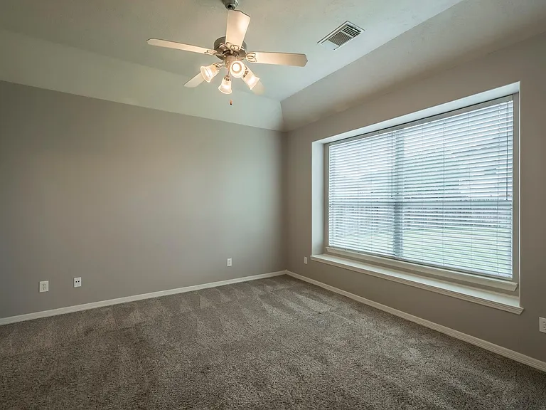 21902 Silverfield Park Ln — Photo 10