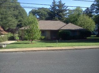 119 E Embert Pl, Peoria, IL 61603