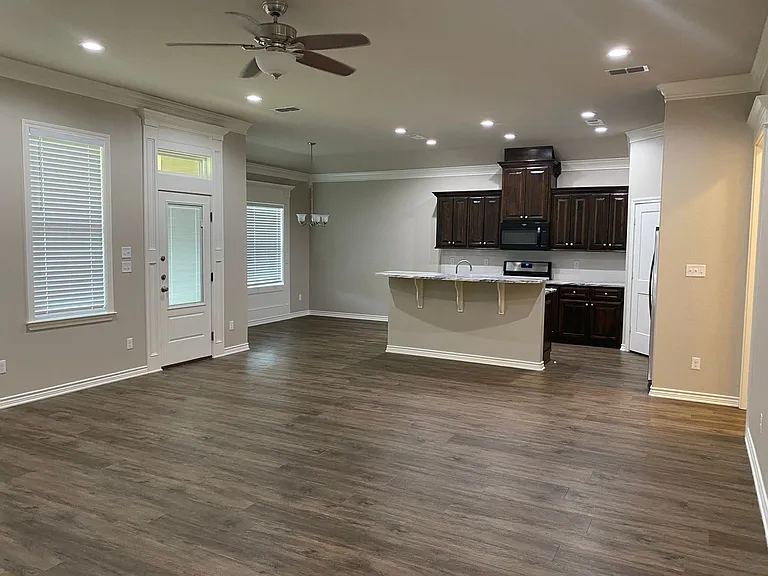 3945 Old Omen Rd — Photo 9