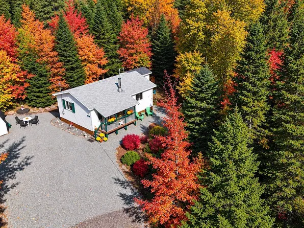 79 Doris Ln, Richmond, NS B0E 1J0