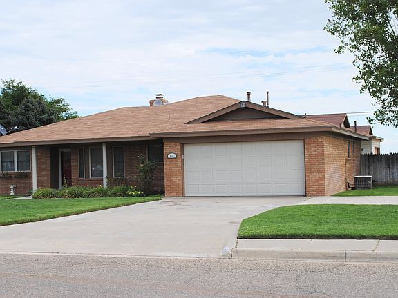 3rd image of 611 Melinda Ln