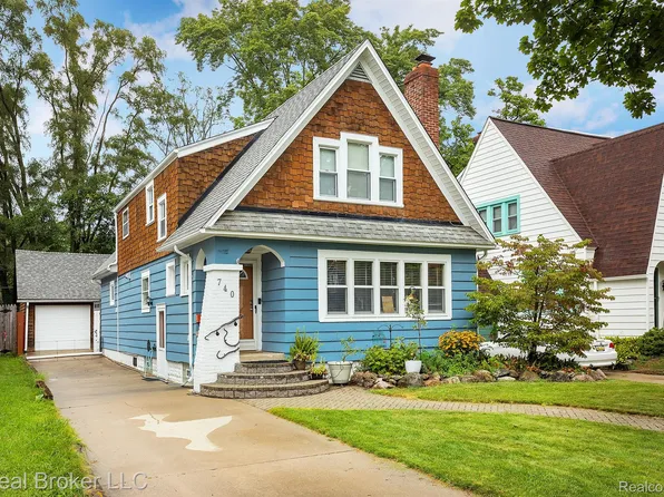 740 W Cambourne St, Ferndale, MI 48220