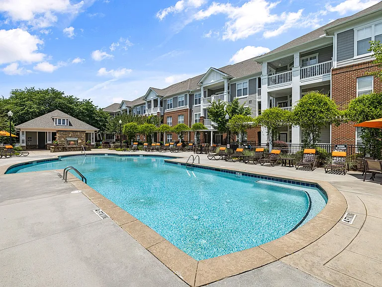 Windsor At Tryon Village — Photo 36