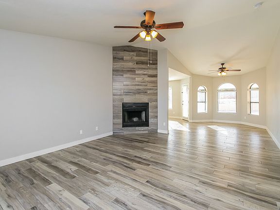 4th image of 17043 E El Pueblo Blvd