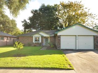 2839 Mayflower Landing Ct, Webster, TX 77598