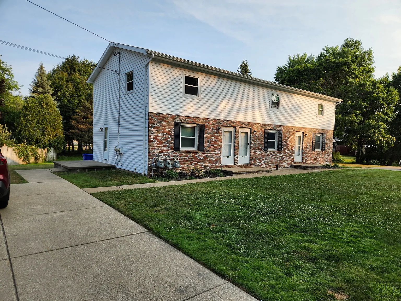 2 bed, $1,350 — Photo 1