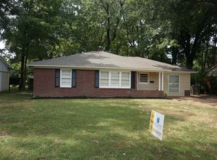 1447 Colonial Rd, Memphis, TN 38117