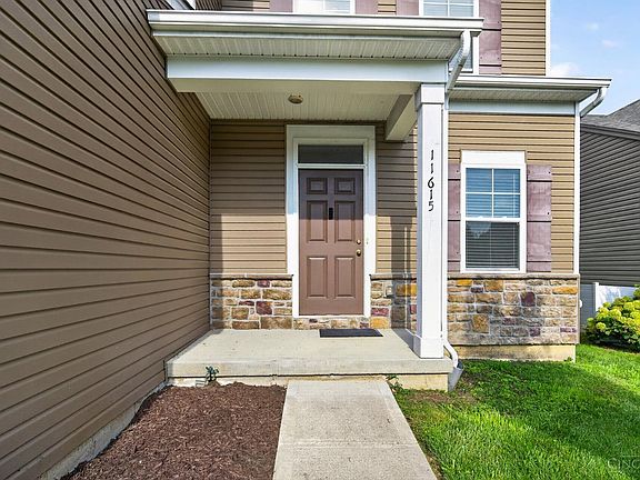 3rd image of 11615 Maxey Ln