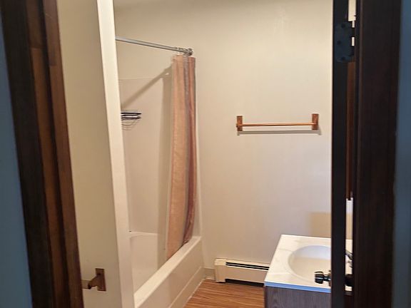 3rd image of 711 Monongahela Ave