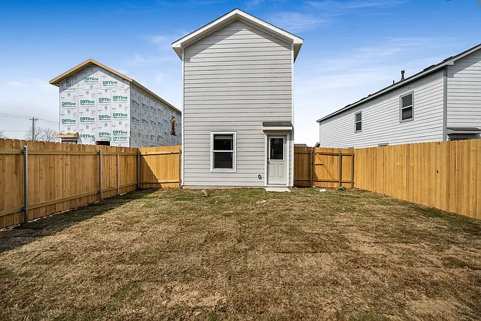 61 Trinity Cir — Photo 15