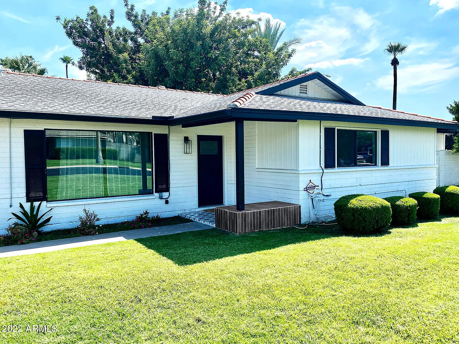 3 bed, 2270 sqft, $3,500 — Photo 3