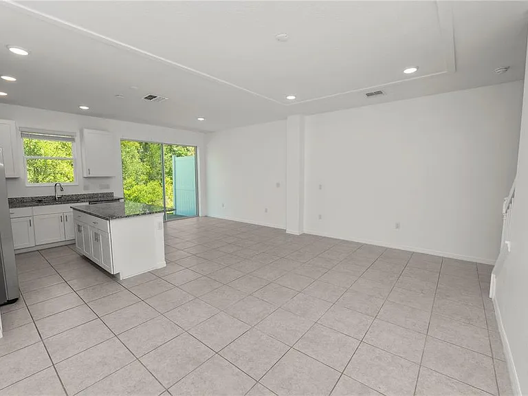 34187 Cinder Way — Photo 9