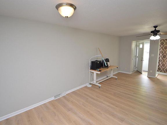 5th image of 4110 S Troy AVENUE