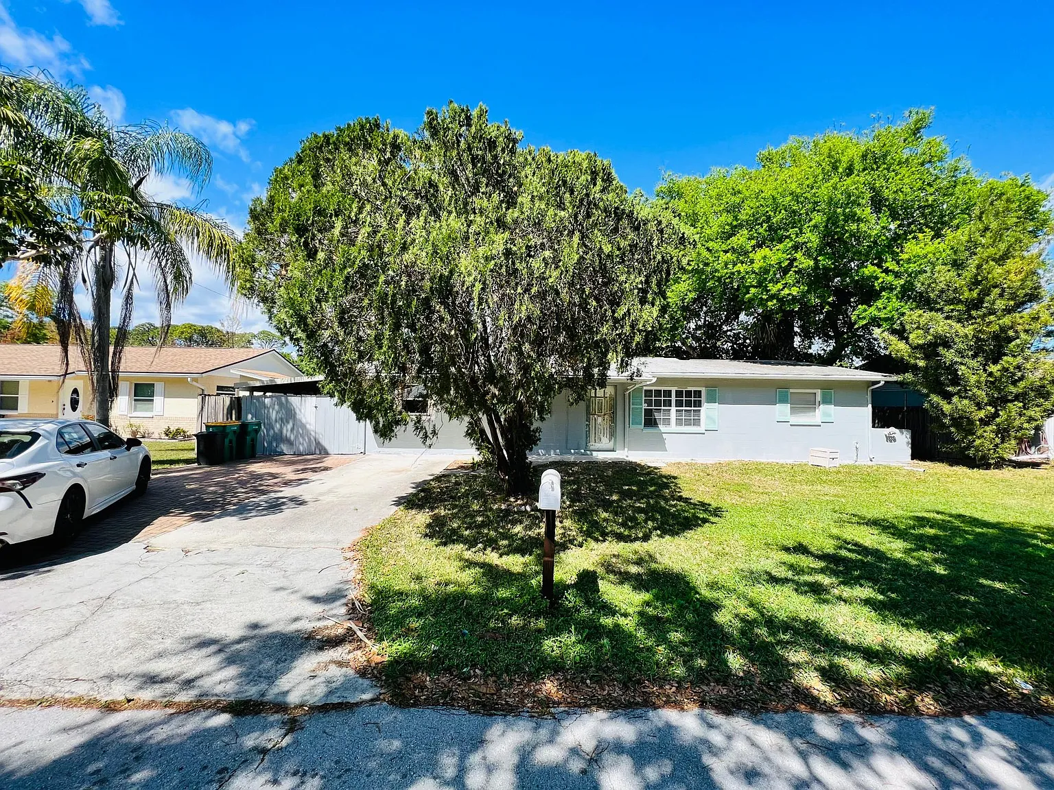 440 Nora Ave — Photo 3