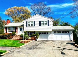 13 Leitha Dr, Waltham, MA 02451