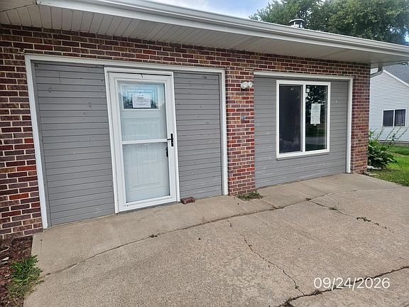 4th image of 602 West St